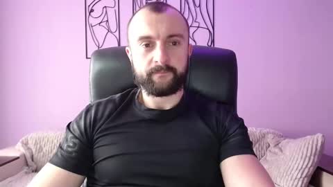 brindlefly69 online show from February 7, 11:12 am