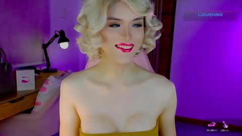 brionatop online show from September 30, 12:15 am