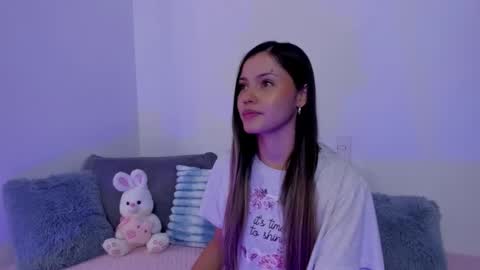 Brisa  online show from November 14, 4:38 pm