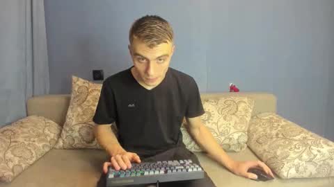 bristlebback online show from September 15, 4:07 pm