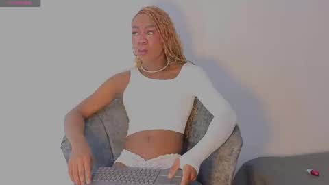 Brit Davis Room online show from March 3, 2:34 pm