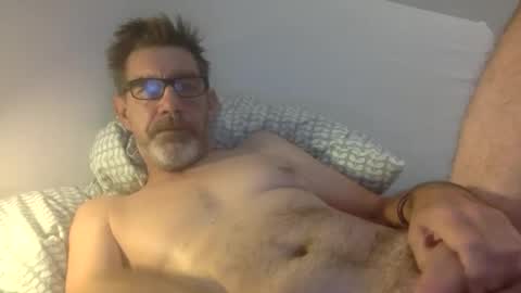 Snapshot of brital100 chatting on December 22, 11:07 am brital100 online show from December 22, 11:07 am