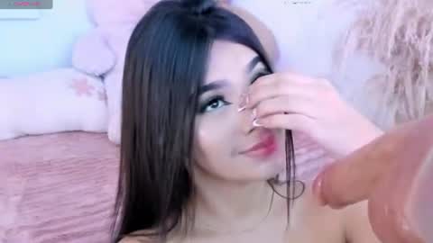 britanylin__ online show from July 22, 9:12 am