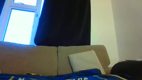 britguy6985 online show from April 17, 7:06 pm