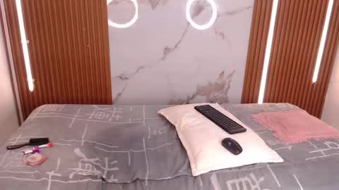 brithanny_03 online show from December 18, 8:04 pm