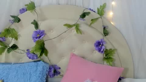 Brithany Rousee online show from December 24, 4:08 pm