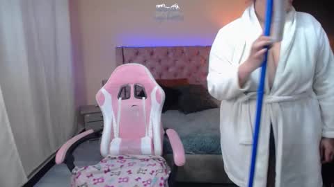 britany online show from March 11, 3:48 am