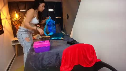 Snapshot of brithny_hot chatting on July 30, 12:26 pm BRITHNY online show from July 30, 12:26 pm