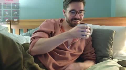 Snapshot of britishpoet chatting on October 7, 7:44 pm Callum online show from October 7, 7:44 pm