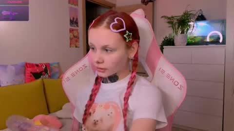 Britney online show from November 13, 7:24 pm