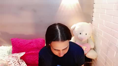 Snapshot of britney_ortega chatting on December 19, 8:05 pm britney_ortega online show from December 19, 8:05 pm