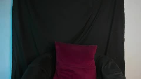 Snapshot of britney_rose13 chatting on March 17, 4:50 am britney rose online show from March 17, 4:50 am