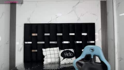 Britney  online show from March 4, 2:28 am