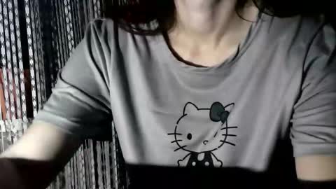 Snapshot of britneyamy chatting on February 21, 10:22 pm Britney online show from February 21, 10:22 pm