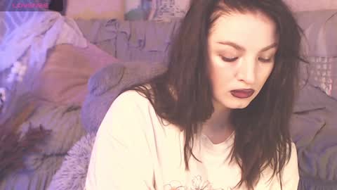 Snapshot of britneybarker chatting on December 12, 2:26 am britneybarker online show from December 12, 2:26 am