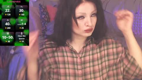 Snapshot of britneybarker chatting on December 24, 2:10 am britneybarker online show from December 24, 2:10 am