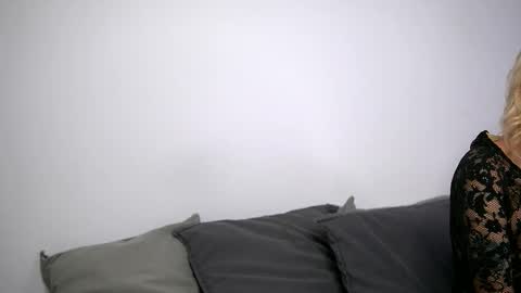 britneyhudson online show from October 2, 3:57 am