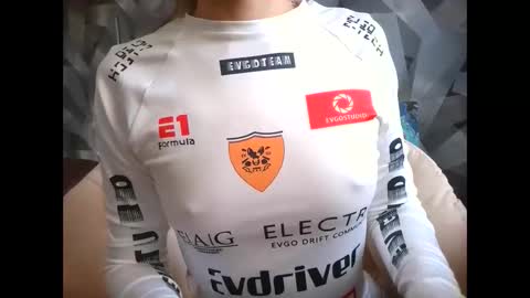 Snapshot of britneykittens chatting on October 13, 6:13 am BritneyKittens online show from October 13, 6:13 am