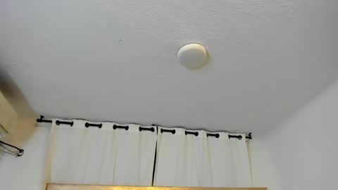 Snapshot of brittany069 chatting on November 19, 3:28 am Brittany online show from November 19, 3:28 am