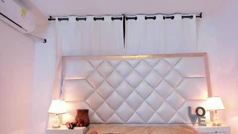 Snapshot of brittany069 chatting on February 11, 9:09 pm Brittany online show from February 11, 9:09 pm