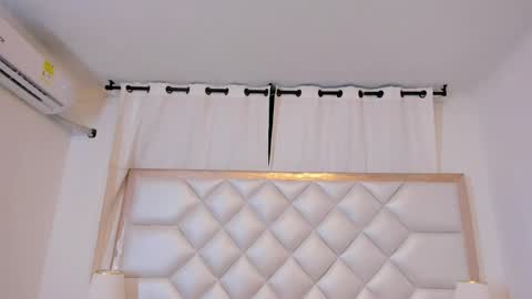 Snapshot of brittany069 chatting on February 15, 8:49 pm Brittany online show from February 15, 8:49 pm