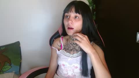 maru miaw   Please help me to reach 100 thumbs up online show from March 19, 2:04 am