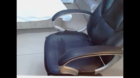 brittanyfine online show from May 15, 5:58 am