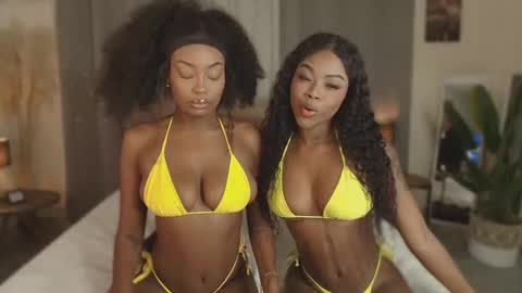 Btittany online show from November 29, 9:18 pm