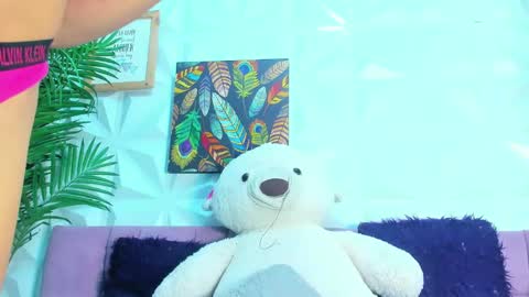 BRIYIT     online show from September 19, 4:25 am