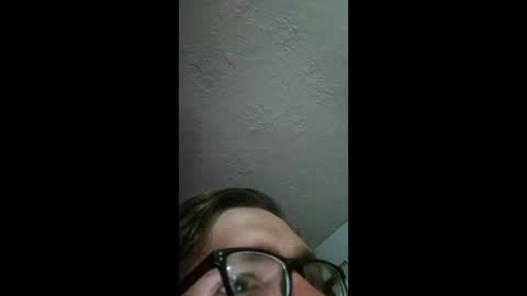 Snapshot of brobun4fun_ chatting on October 24, 10:11 am brobun4fun_ online show from October 24, 10:11 am