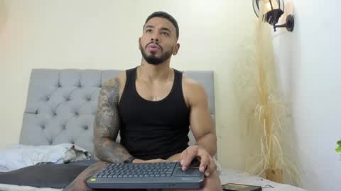 brock_hurn online show from May 31, 9:05 pm