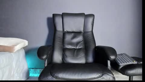 brockhurn_ online show from October 25, 3:03 am