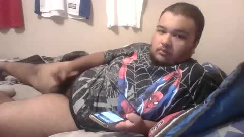 Snapshot of bronxforlife chatting on December 5, 5:15 am bronxforlife online show from December 5, 5:15 am