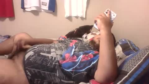 Snapshot of bronxforlife chatting on December 16, 2:47 am bronxforlife online show from December 16, 2:47 am