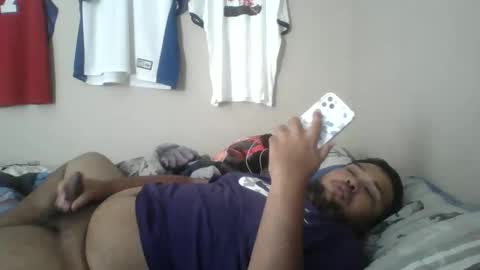 Snapshot of bronxforlife chatting on January 3, 6:57 pm bronxforlife online show from January 3, 6:57 pm