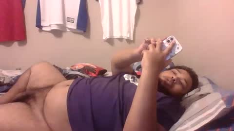 Snapshot of bronxforlife chatting on February 4, 10:34 pm bronxforlife online show from February 4, 10:34 pm