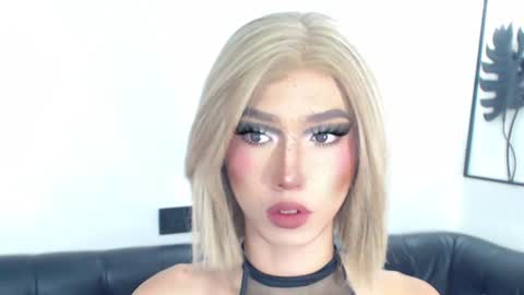 brooke_lyynneithen online show from August 5, 3:09 am