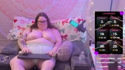 Madam Brooke online show from May 8, 8:25 pm
