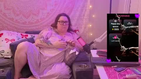 Madam Brooke online show from May 11, 1:44 am