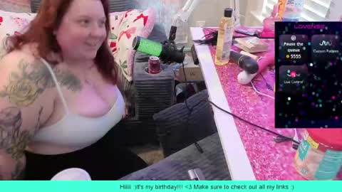 Madam Brooke online show from May 23, 5:06 pm