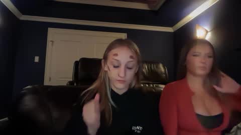 brookepatterson online show from September 14, 7:24 pm