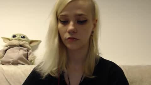 Snapshot of brookewylde_20 chatting on November 20, 4:07 pm brookewylde_20 online show from November 20, 4:07 pm