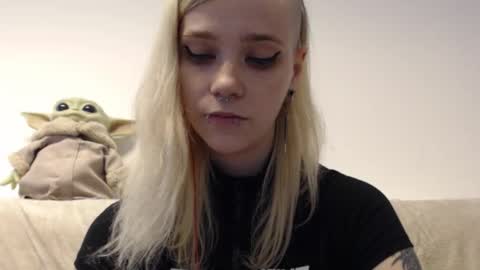 brookewylde_20 online show from March 19, 4:11 pm