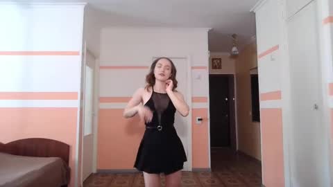 Lina online show from May 24, 8:08 am
