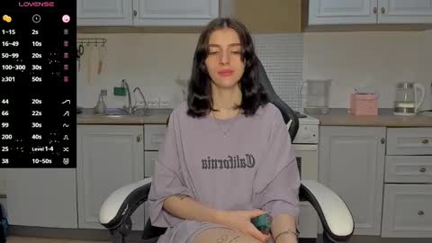 Snapshot of broosnica1 chatting on February 26, 9:21 am broosnica1 online show from February 26, 9:21 am