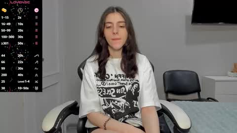 Snapshot of broosnica1 chatting on November 11, 8:03 am broosnica1 online show from November 11, 8:03 am