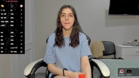 Snapshot of broosnica1 chatting on December 2, 7:03 am broosnica1 online show from December 2, 7:03 am