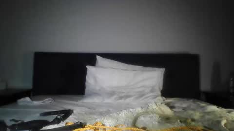 bropeb13 online show from December 4, 9:07 am