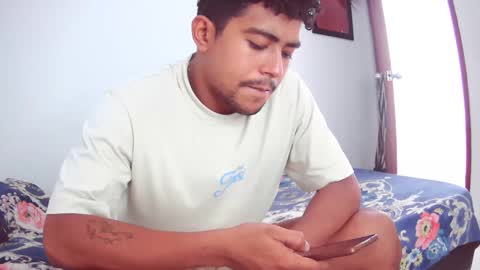 Snapshot of brown1996_ chatting on January 13, 4:08 pm brown1996_ online show from January 13, 4:08 pm