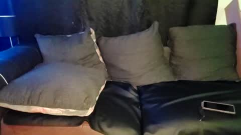 brownboyt online show from July 19, 3:10 am